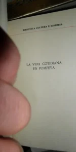 La vida cotidiana en Pompeya, Robert Etienne, ed. Aguilar, 1ª edición. La vida cotidiana en Pompeya, Robert Etienne, ed. Aguilar, 1ª edición.