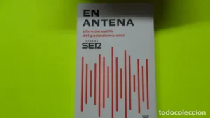En antena, Libro de estilo del periodismo oral, ed. Taurus, tapa blanda