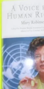 A voice for human rights, Mary Robinson, ed. Penn, tapa blanda A voice for human rights, Mary Robinson, ed. Penn, tapa blanda