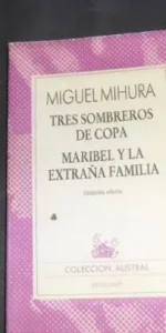 Tres sombreros de copa.