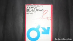 A Favor De Las Niñas
