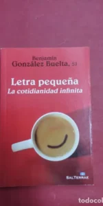 Letra pequeña : la cotidianidad infinita
