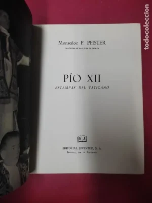 Pío XII, Estampas del Vaticano, ed. Juventud